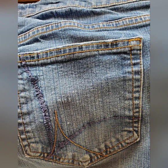 Junior's Arizona 17 Long Flare jeans - Picture 11 of 13